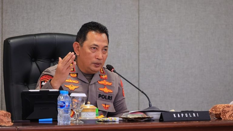 Kapolri Langsung Jalankan Instruksi Presiden Prabowo untuk Wujudkan Indonesia Emas 2045