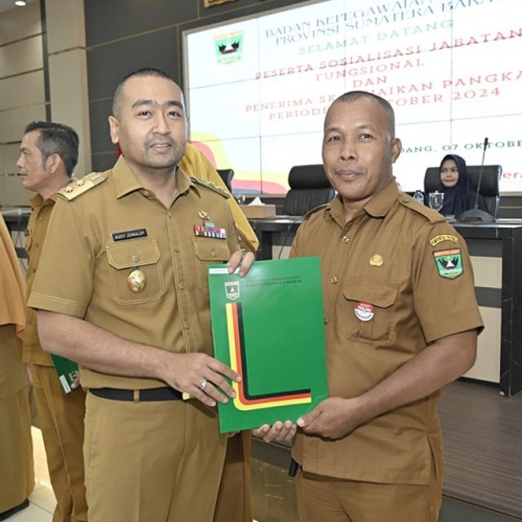 Plt Gubernur Audy Joinaldy Dorong ASN Pemprov Sumbar untuk Beradaptasi dengan Era Society 5.0