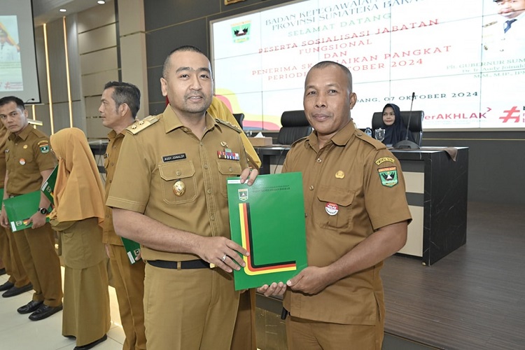 Plt Gubernur Audy Joinaldy Dorong ASN Pemprov Sumbar untuk Beradaptasi dengan Era Society 5.0