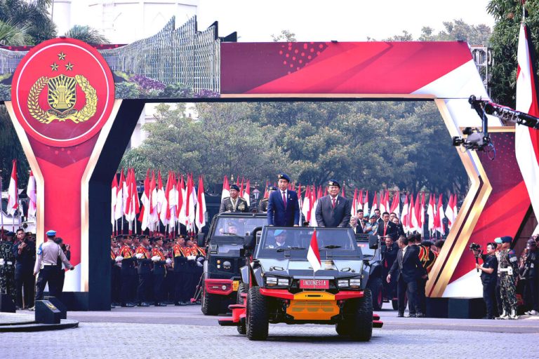 Presiden Jokowi Hadiri Apel Kesiapan Pengamanan Pelantikan Presiden dan Wakil Presiden 2024 di Mako Brimob Polri