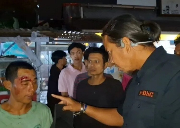 Pria di Padang Babak Belur Dihajar Massa Setelah Tertangkap Mencuri di Toko