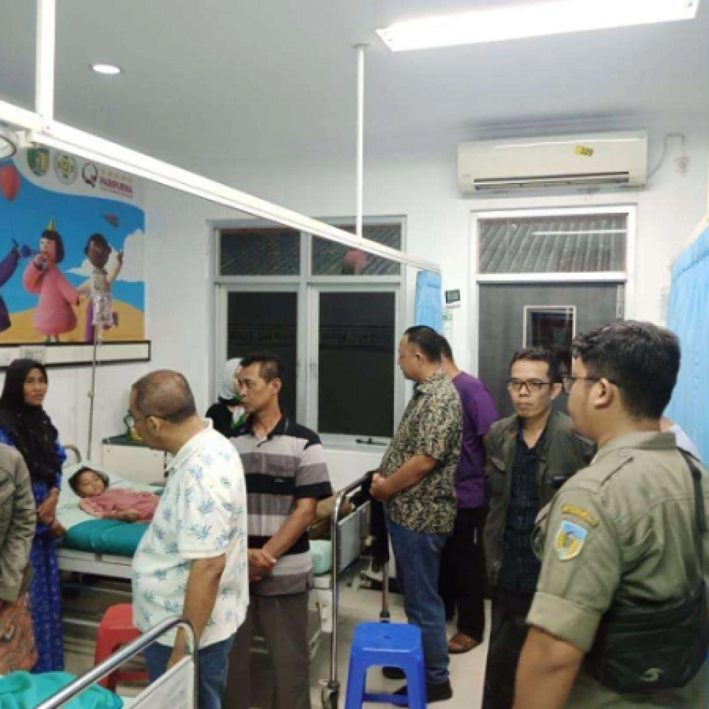 Ratusan Jamaah Majelis Sholawat di Kediri Alami Keracunan Massal, Diduga Akibat Konsumsi Snack Kadaluarsa