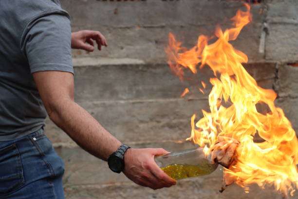 Serangan Bom Molotov Guncang Markas Partai Berkuasa di Jepang