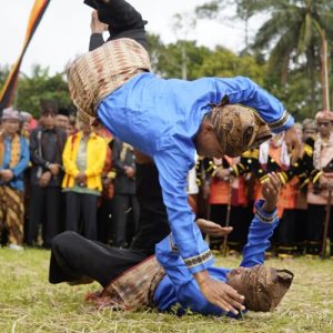 Biarlah Uang Kami Habis Yang Penting Adat Dan Budaya Nagari Kami Tetap Lestari