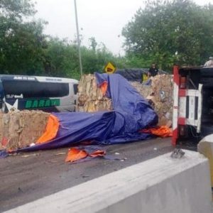 Diduga Kurang Optimal Gunakan Engine Brake, Truk Picu Kecelakaan Beruntun di Tol Cipularang