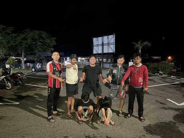 Sepasang Remaja di Sijunjung Terlibat Kasus Narkoba, Ditangkap Saat Nongkrong Dekat Swalayan