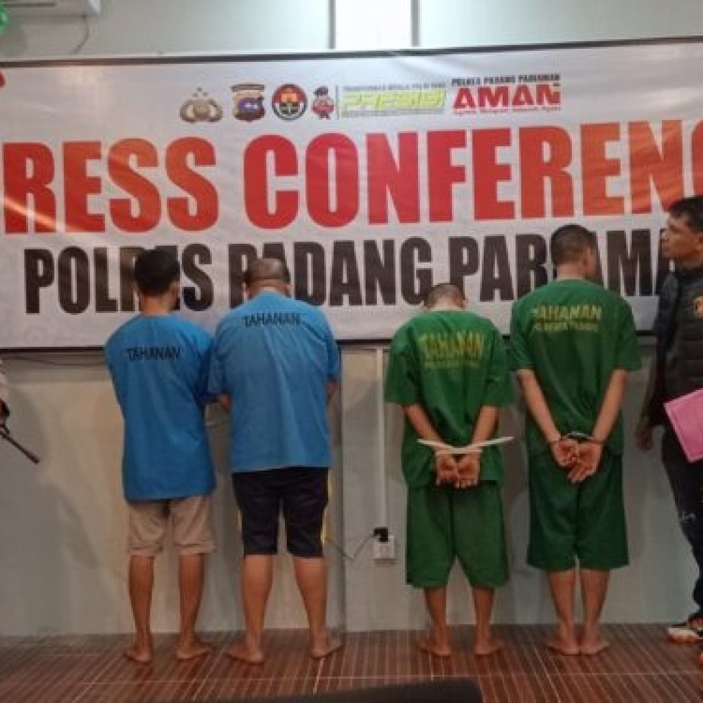 Sindikat Spesialis Pencuri L300 Dibongkar: Mobil Curian Dikirim ke Lampung dan Jambi