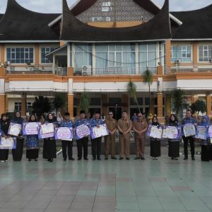 Apel Gabungan Penghujung Tahun 2024, Sekda Hendra Putra Apresiasi Sejumlah Prestasi yang Diraih Pasbar