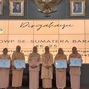 DWP Pasbar Raih Juara II Penilaian E-Reporting Tingkat Provinsi pada HUT ke-25 DWP Se-Sumbar