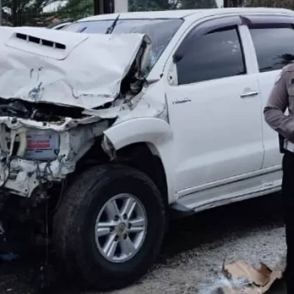 Kecelakaan Beruntun di Padangpariaman: 1 Tewas, 6 Terluka dalam Insiden Arus Mudik