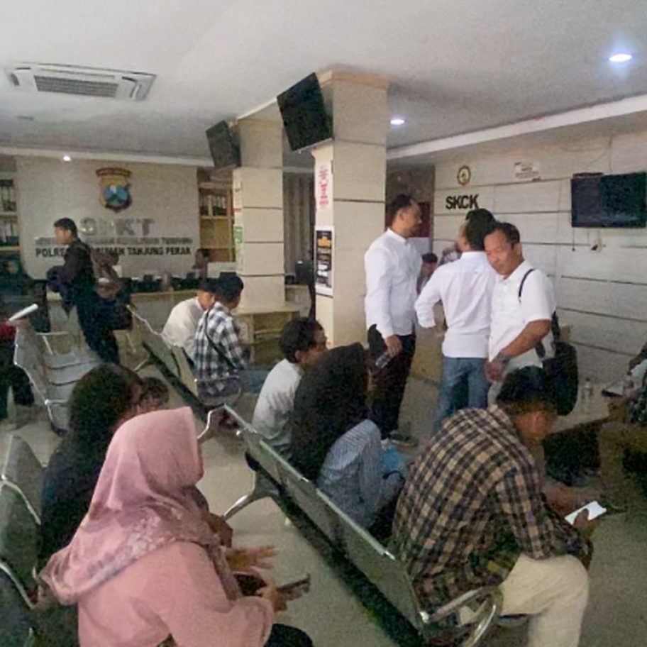 Tragis! Mantan Pegawai Klinik di Gresik Keguguran Dua Kali Akibat Overwork, Ijazah Baru Dikembalikan Setelah Bayar Rp 5 Juta