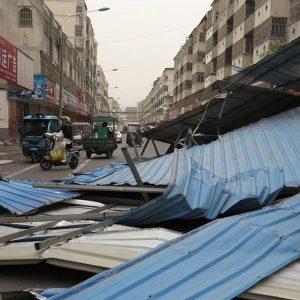 Angin Kencang Landa Beijing: 413 Penerbangan Dibatalkan, Objek Wisata Ditutup Sementara