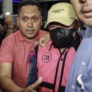 Diduga Titip Rp500 Juta ke Satpam, Hakim Djuyamto Diperiksa Terkait Dugaan Suap