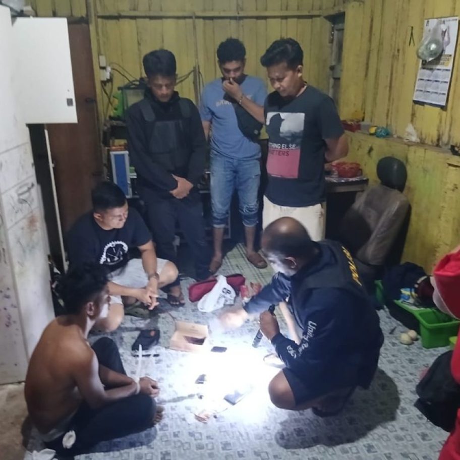 Digerebek Saat Malam, Pengedar Sabu di Sitiung Tak Sempat Kabur