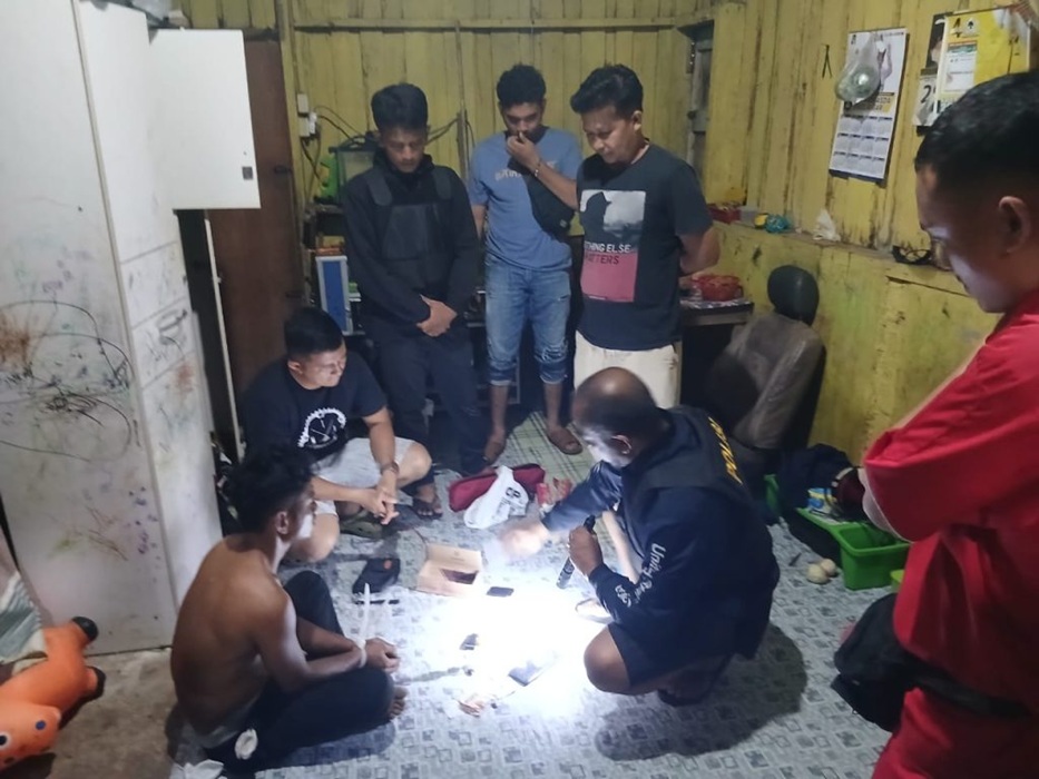 Digerebek Saat Malam, Pengedar Sabu di Sitiung Tak Sempat Kabur