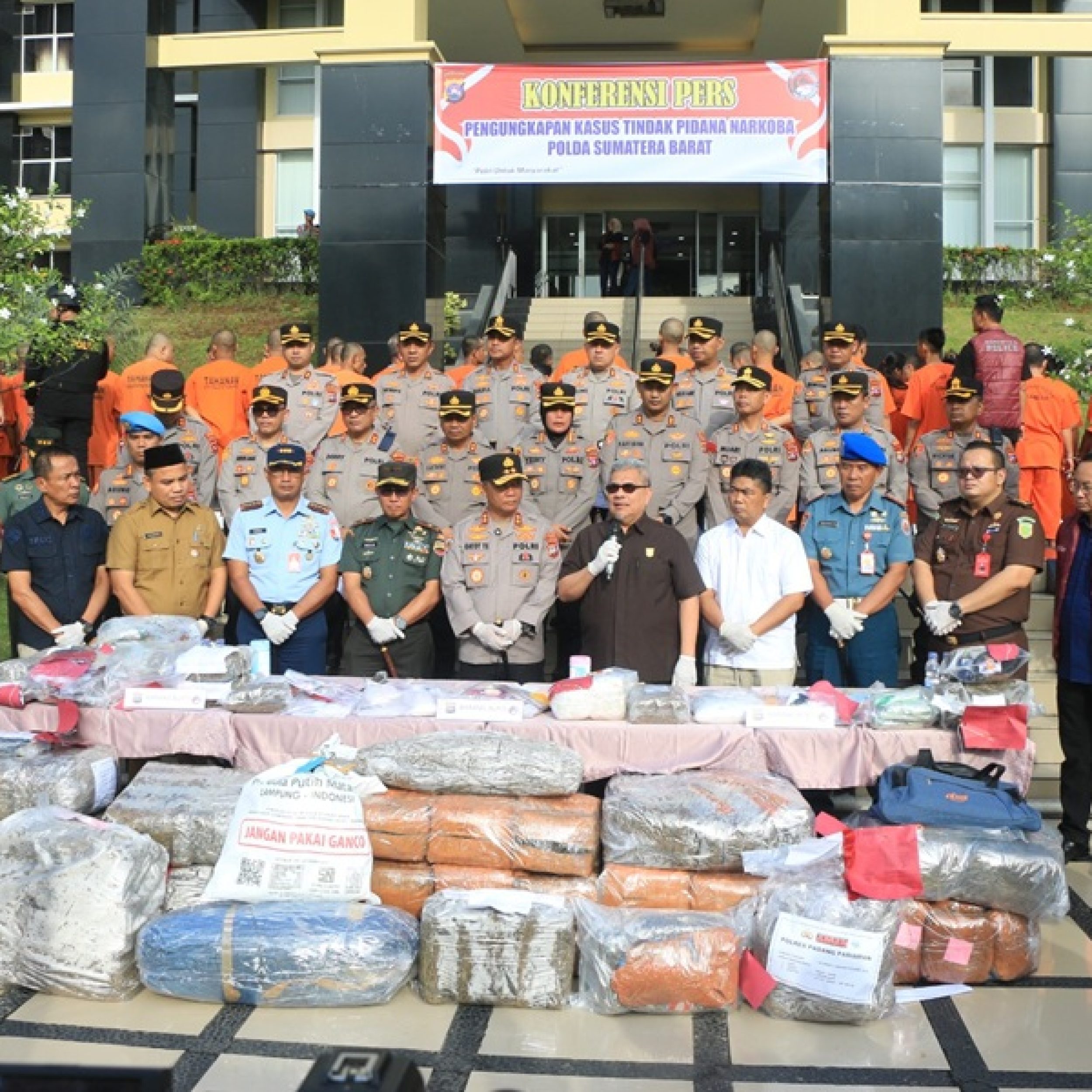 Kapolda Sumbar Ungkap Kasus Besar, Forkopimda Beri Apresiasi Penuh