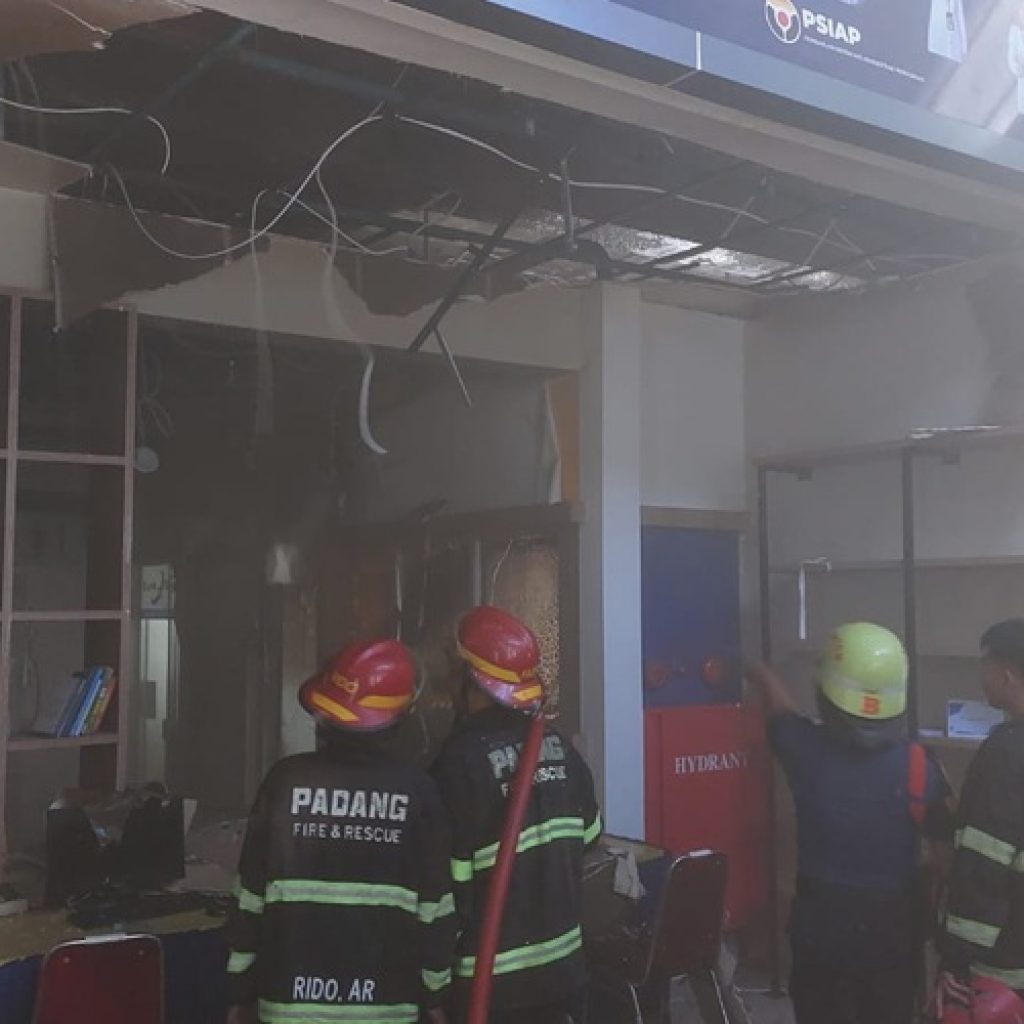 Kebakaran Hanguskan Kantor Pajak Padang Pratama 1, Kerugian Ditaksir Rp 400 Juta