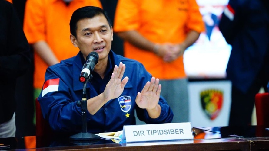Polisi Tangkap Tiga Pelaku Penipuan Deepfake Gubernur Jawa Timur di Pangandaran