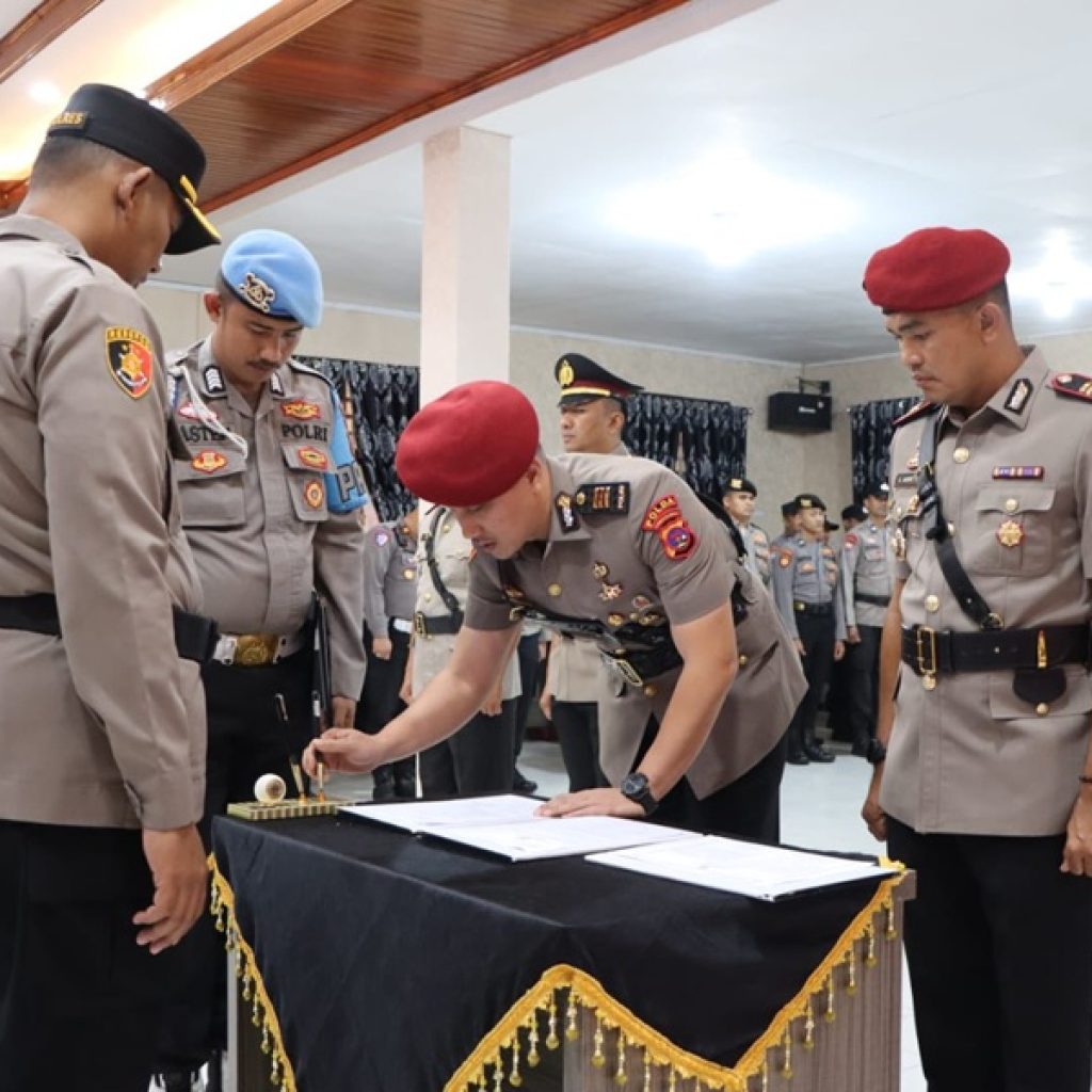 Rotasi Jabatan, Polres Padang Panjang Gelar Serah Terima Pejabat Baru
