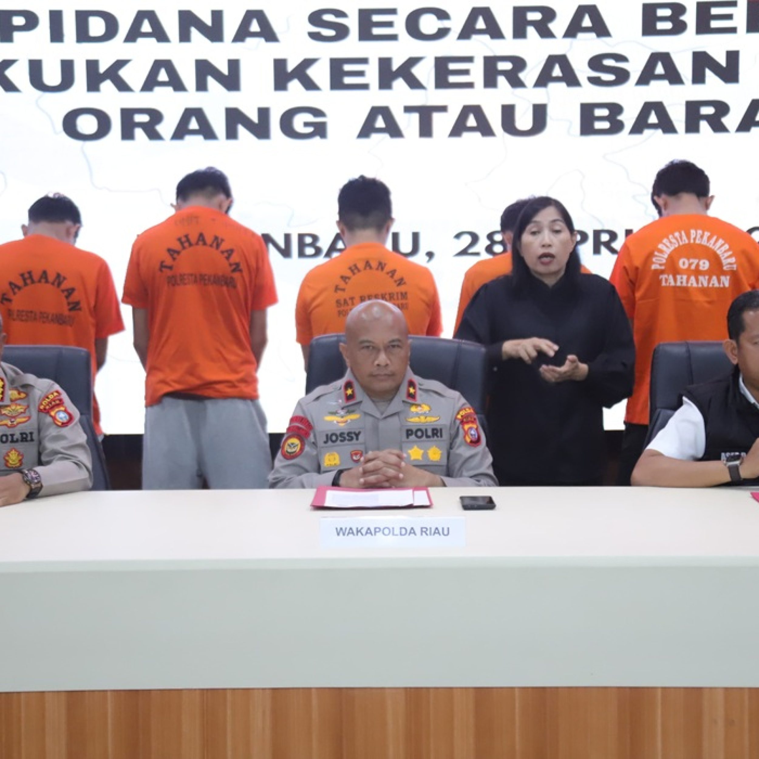 Teror Debt Collector di Pekanbaru Polisi Tangkap 14 Pelaku dan Panggil Leasing