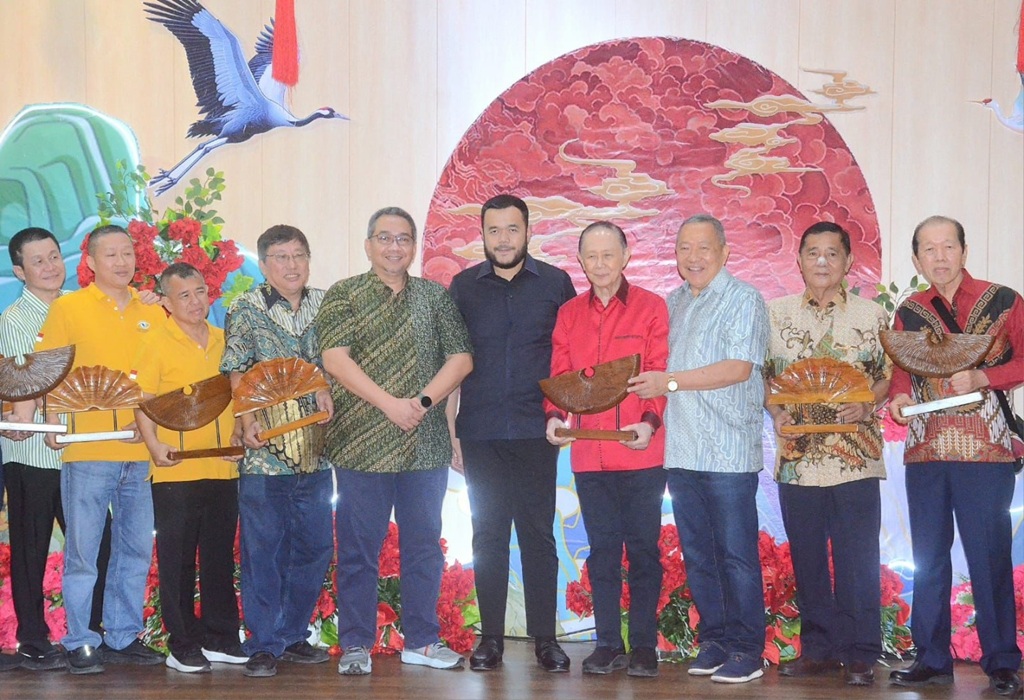 Wali Kota Padang Resmikan Gedung WHBT Sri Bhakti, Simbol Harmoni dan Budaya