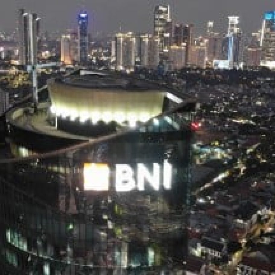 BNI Suntik Rp1,8 Triliun untuk Pabrik Mobil Listrik VinFast di Subang