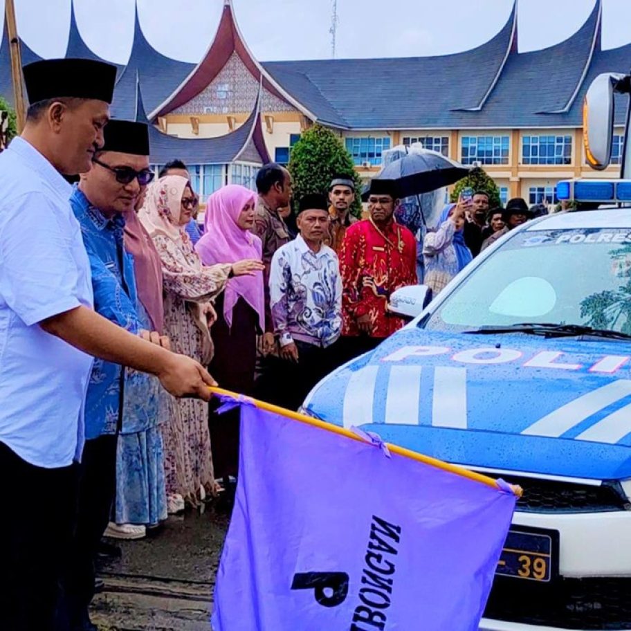 245 Jemaah Haji Pasaman Barat Dilepas Wabup M. Ihpan ke Tanah Suci