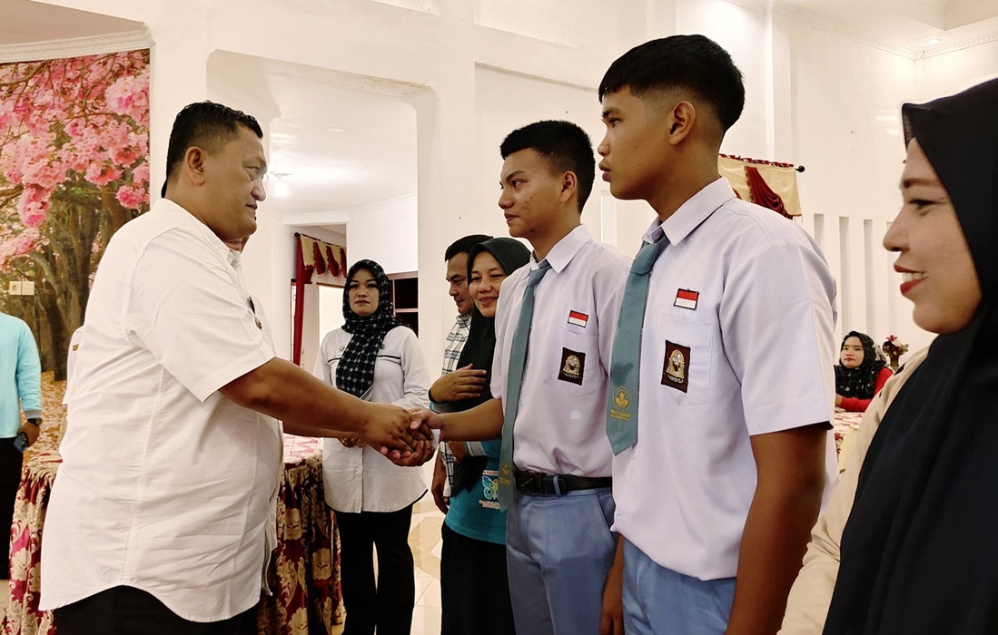 Dua Pelajar Pasbar Wakili Daerah ke Seleksi Paskibraka Sumbar 2025