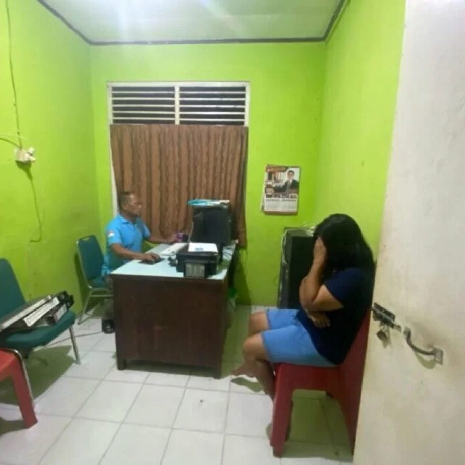 Penggerebekan Kafe Diduga Tempat Prostitusi di Pesisir Selatan, Satu Perempuan Diamankan