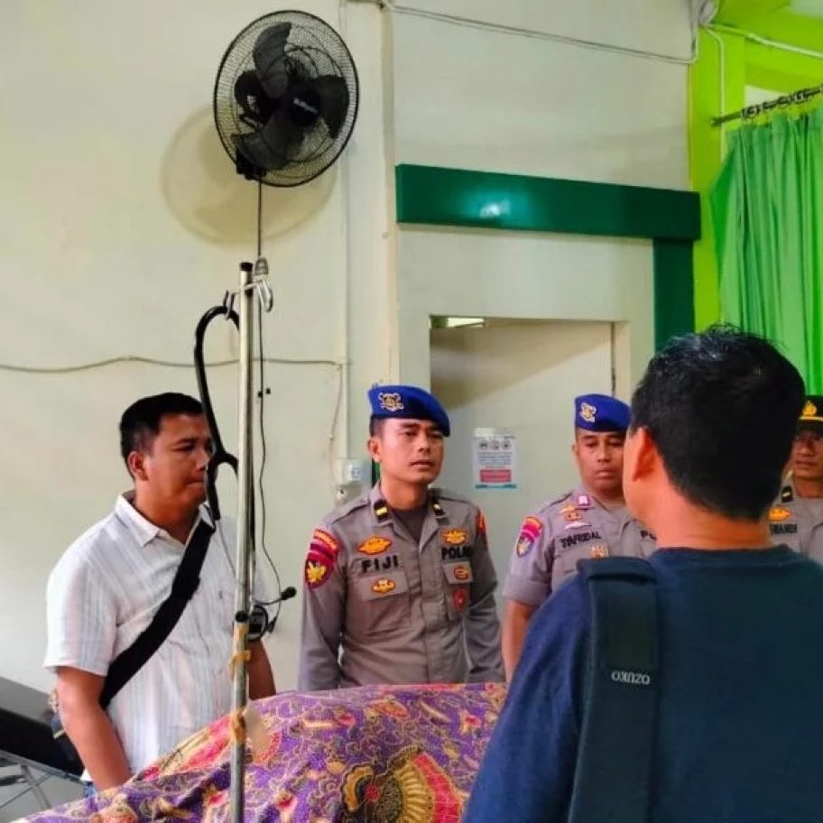 Kapal Wisata Terbalik di Padang, 1 Orang Meninggal Dunia