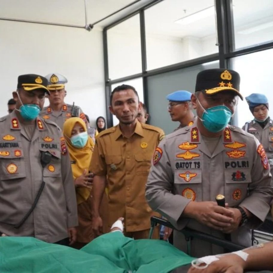 Kapolda Sumbar Tinjau Korban Kecelakaan Bus ALS, Wakil Wali Kota Padang Panjang Turut Dampingi