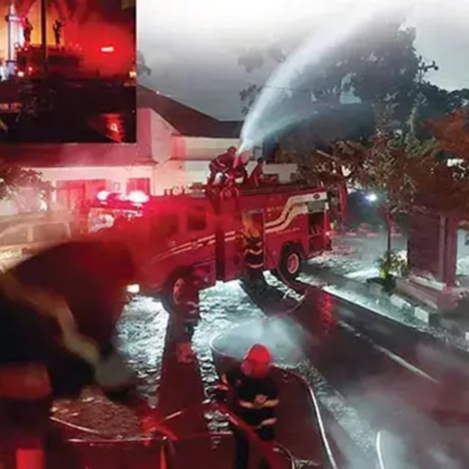 Kebakaran Landa Gedung 3 Lantai Fakultas Kedokteran Unand, Kerugian Cukup Besar