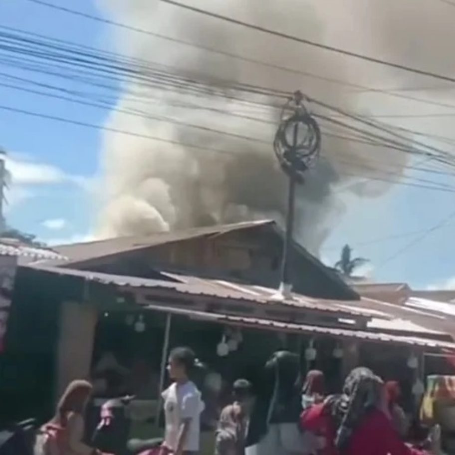 Kebakaran di Pasar Kambang Hanguskan Rumah, Kerugian Capai Rp350 Juta