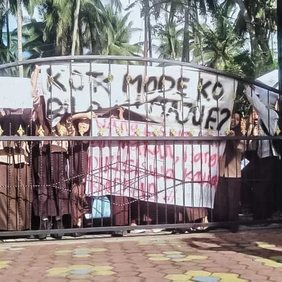 Korban Dikeluarkan, Bukti Dihapus: Dugaan Pelecehan di SMA Sungai Geringging Picu Aksi Siswa