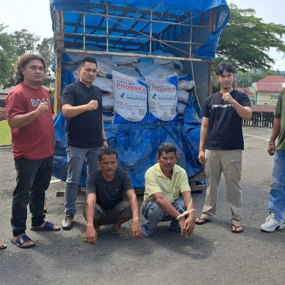 Pupuk Bersubsidi Petani Sijunjung Diamankan Saat Hendak Diselundupkan ke Riau