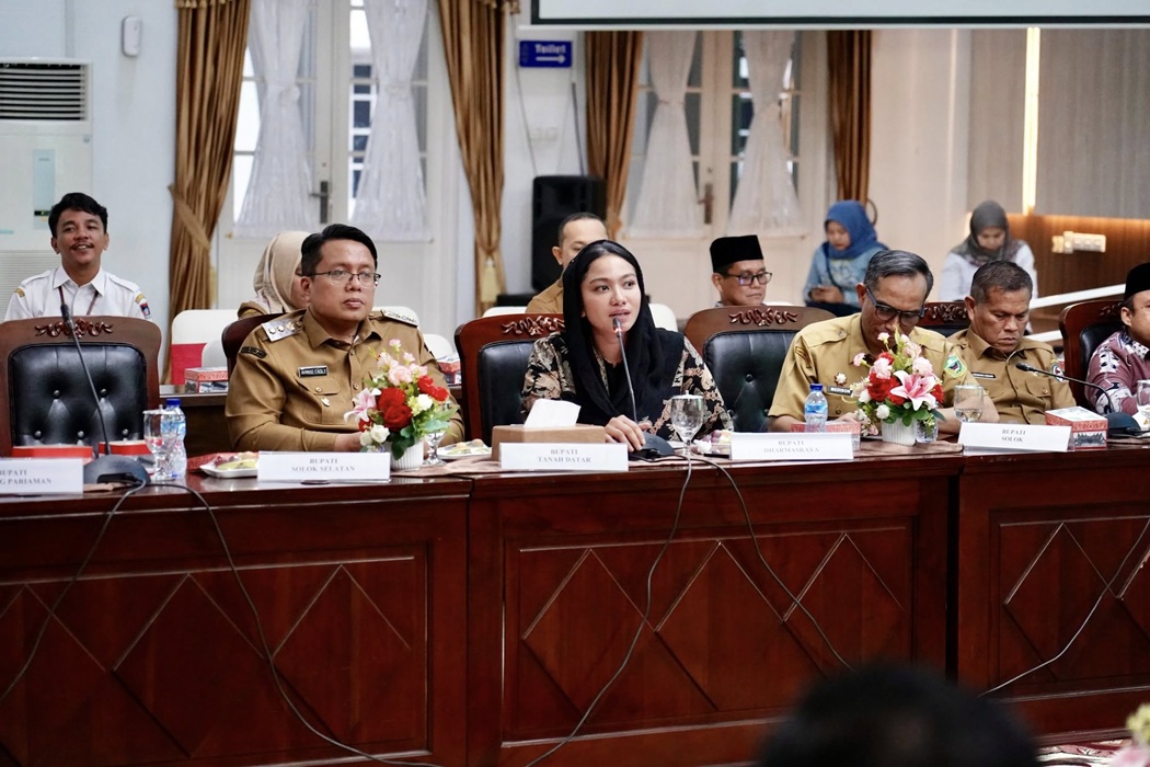 Solusi Kebun Warga di Hutan Harapan Bupati Annisa untuk Keadilan