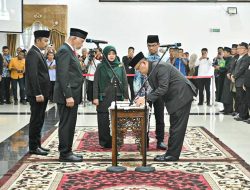 Arry Yuswandi Resmi Jabat Sekda Sumbar