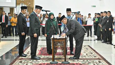 Arry Yuswandi Resmi Jabat Sekda Sumbar