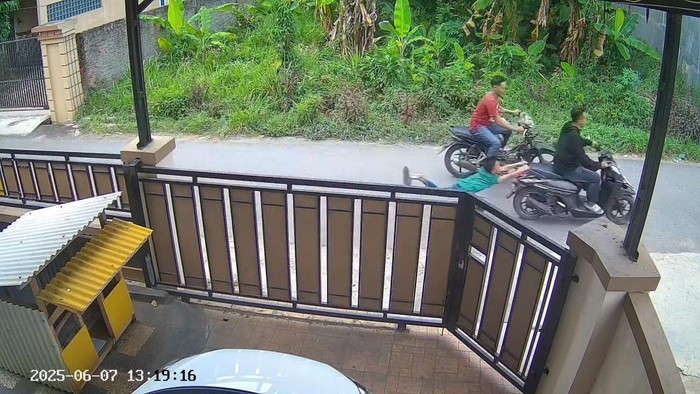 Bocah 10 Tahun Jadi Korban Begal Sadis di Bandar Lampung: Terseret Motor Belasan Meter!