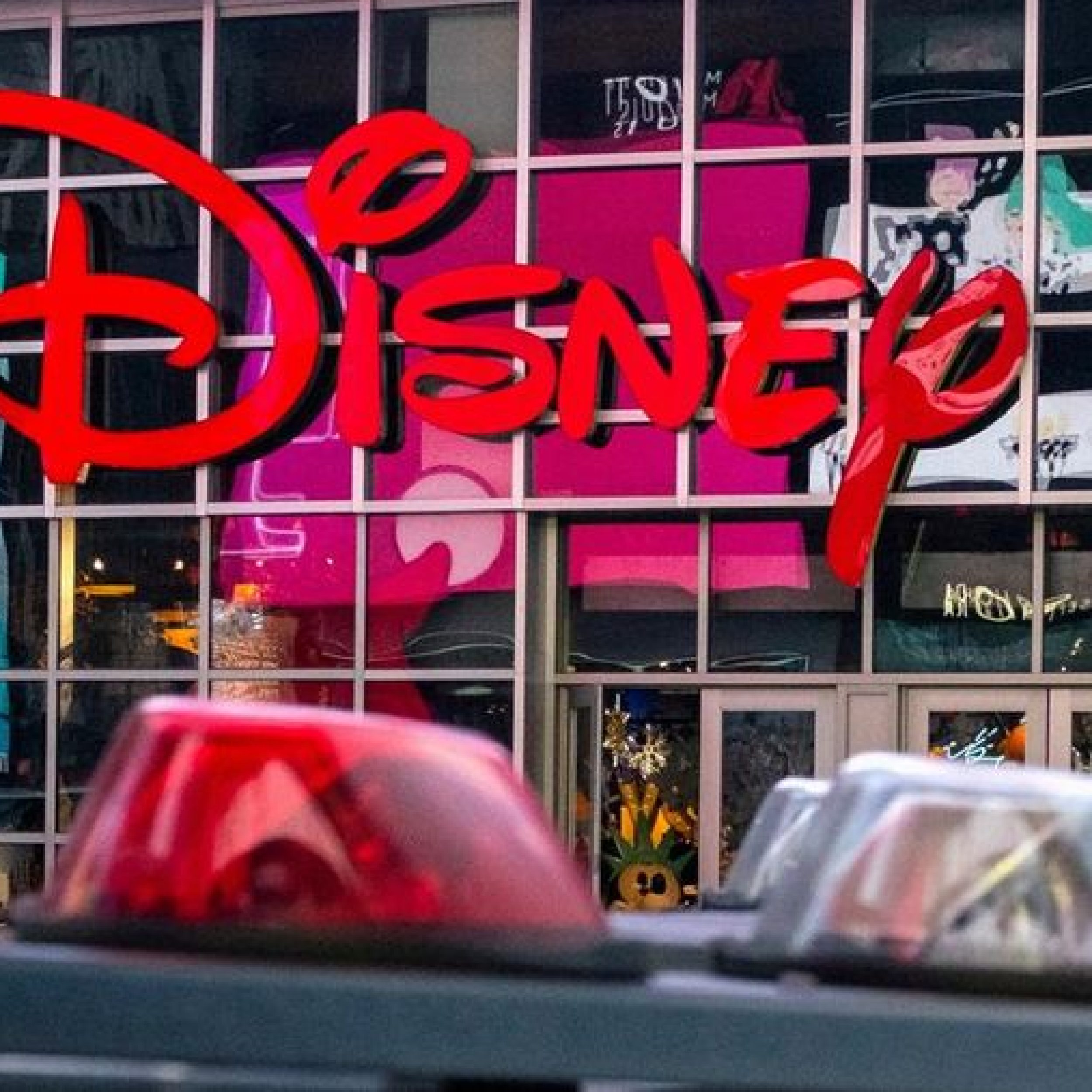 Disney Lakukan PHK Massal, Ratusan Karyawan Terdampak