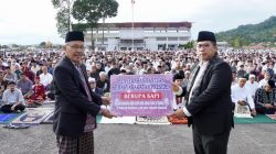 Iduladha Padang Panjang 2025 Ribuan Jemaah Khusyuk, Sapi Kurban Presiden Prabowo Diserahkan