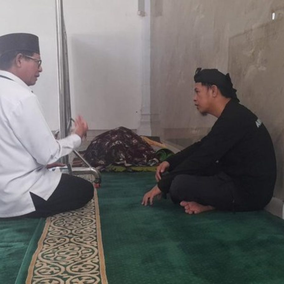 Kabar Duka: Ustaz Yahya Waloni Meninggal Dunia di Atas Mimbar Masjid Makassar