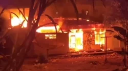 Kebakaran Pesisir Selatan: Rumah Pedagang Ludes Saat Pemilik Terlelap