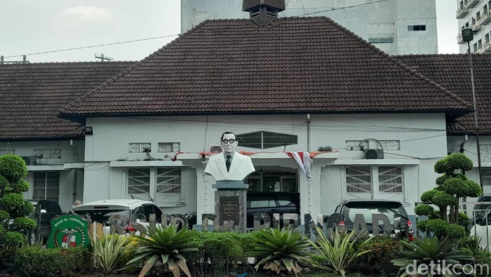 Parkir RS Pirngadi Medan: Dokter Deni Protes Tarif Selangit, Wali Kota Rico Waas Turun Tangan