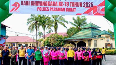 Polres Pasbar Semarakkan HUT Bhayangkara ke-79, Jalan Santai dan Senam Sehat Bangun Kebersamaan