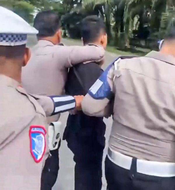 Pengemudi Yaris Diduga Bawa Inex Ditangkap dalam Operasi Patuh Singgalang 2025 di Dharmasraya