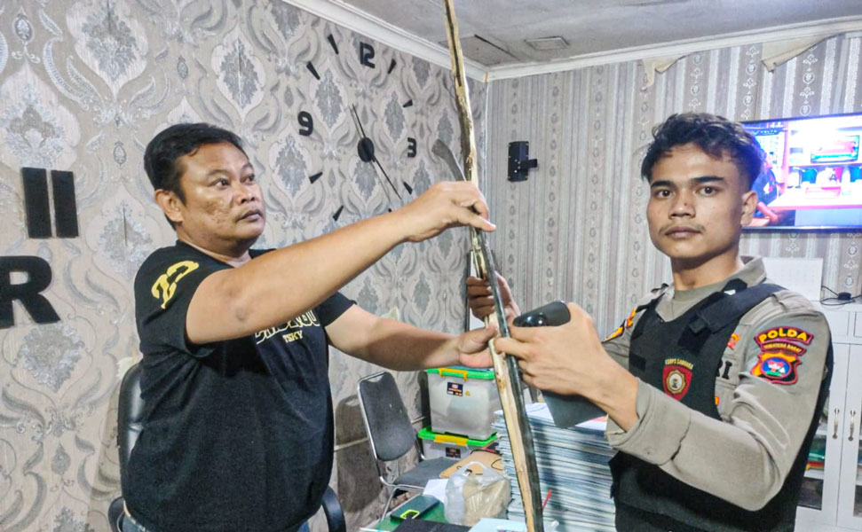 Polresta Padang Amankan Remaja Bersajam, Diduga Hendak Tawuran di Lubuk Begalung Polresta Padang Amankan Remaja Bersajam, Diduga Hendak Tawuran di Lubuk Begalung