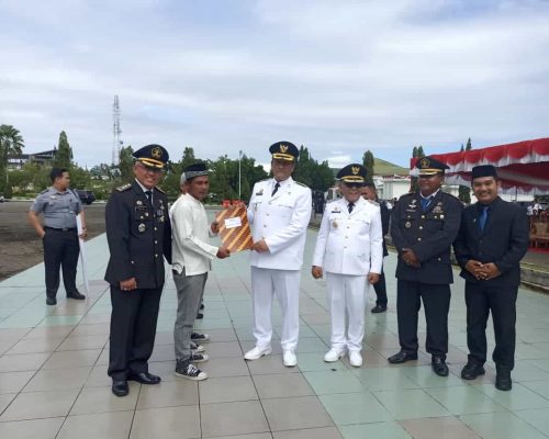 Bupati Pasaman Barat Berikan Remisi, Kado Kemerdekaan bagi Warga Binaan Lapas di HUT RI ke-80