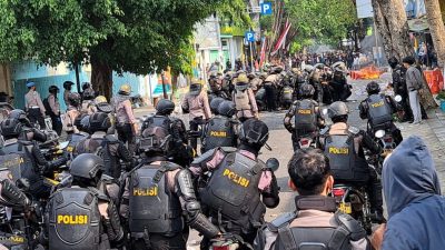 Demo Ricuh di Pati, Dinkes Konfirmasi 64 Orang Luka dan Enam Dirawat Inap