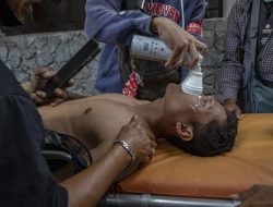 Diduga Polisi Pukul Warga di Demo Pati, Wakapolresta Minta Maaf, Pelaku Dipatsuskan